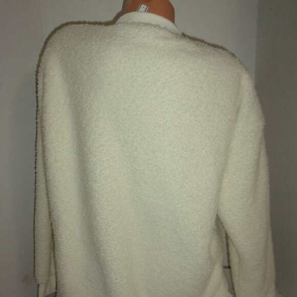 PINK Victoria's Secret Fleece Cozy Plush Oversized Sweatshirt - Picture 3 of 3